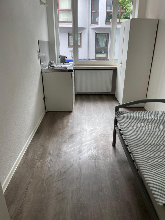 Отель Darmstadt City Экстерьер фото